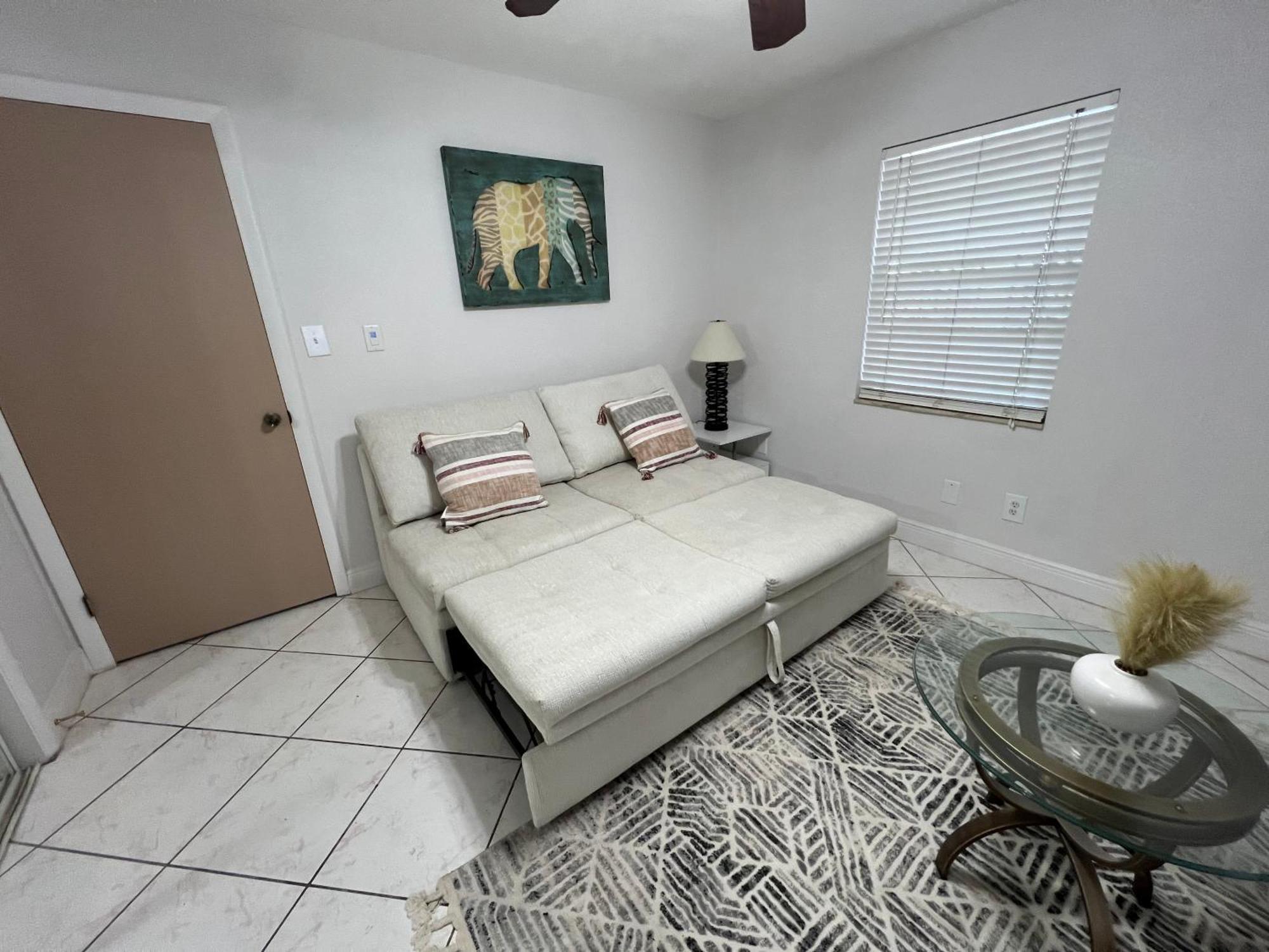 Appartamento La Casita Of Raymond James Stadium Tampa Esterno foto